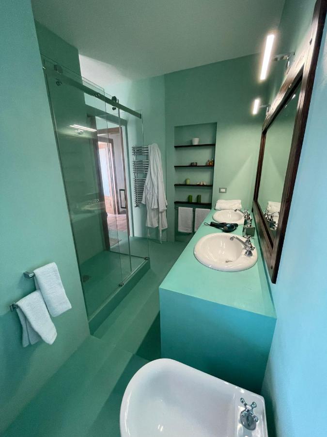Domus Parva - Villa Con Bio-Piscina, Spa Privata E Appartamenti Panoramici Bacoli Esterno foto