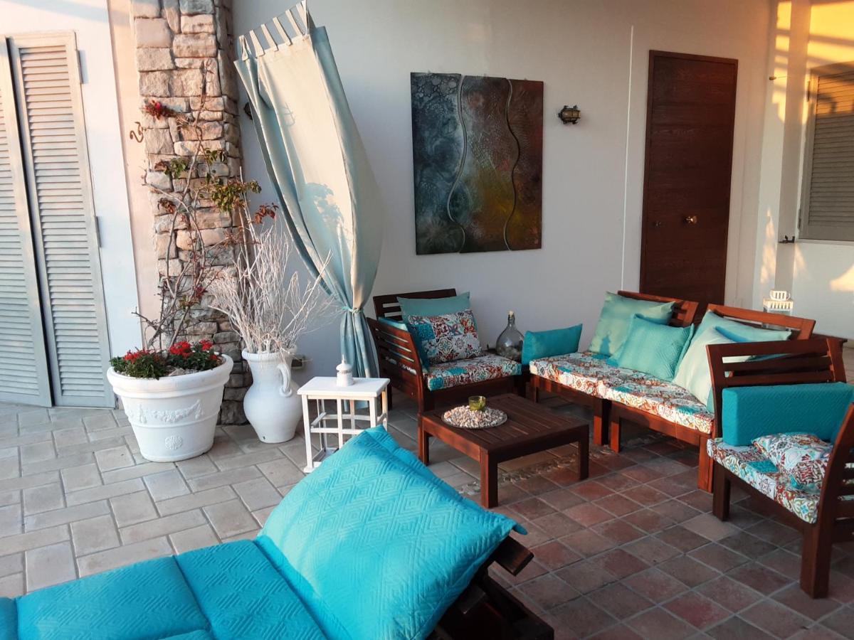 Domus Parva - Villa Con Bio-Piscina, Spa Privata E Appartamenti Panoramici Bacoli Esterno foto