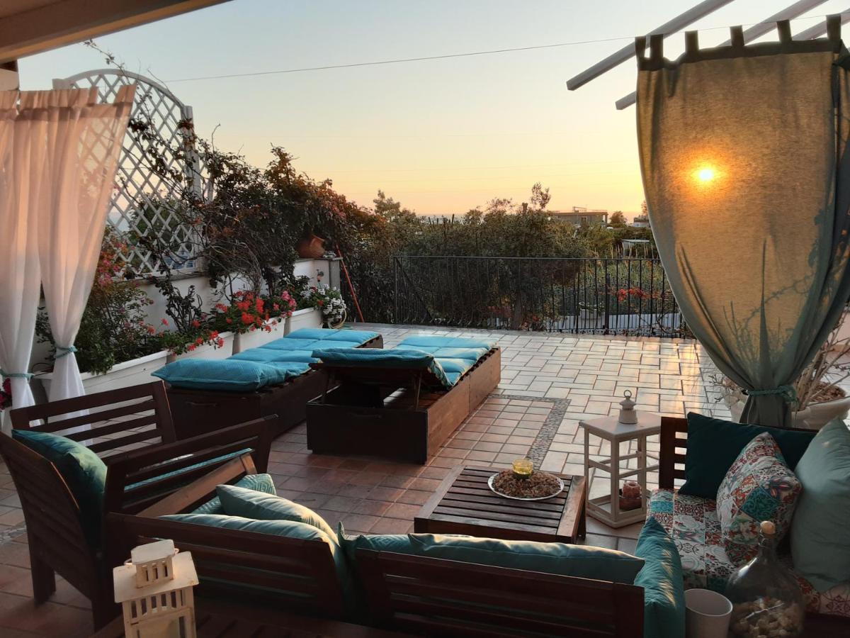 Domus Parva - Villa Con Bio-Piscina, Spa Privata E Appartamenti Panoramici Bacoli Esterno foto
