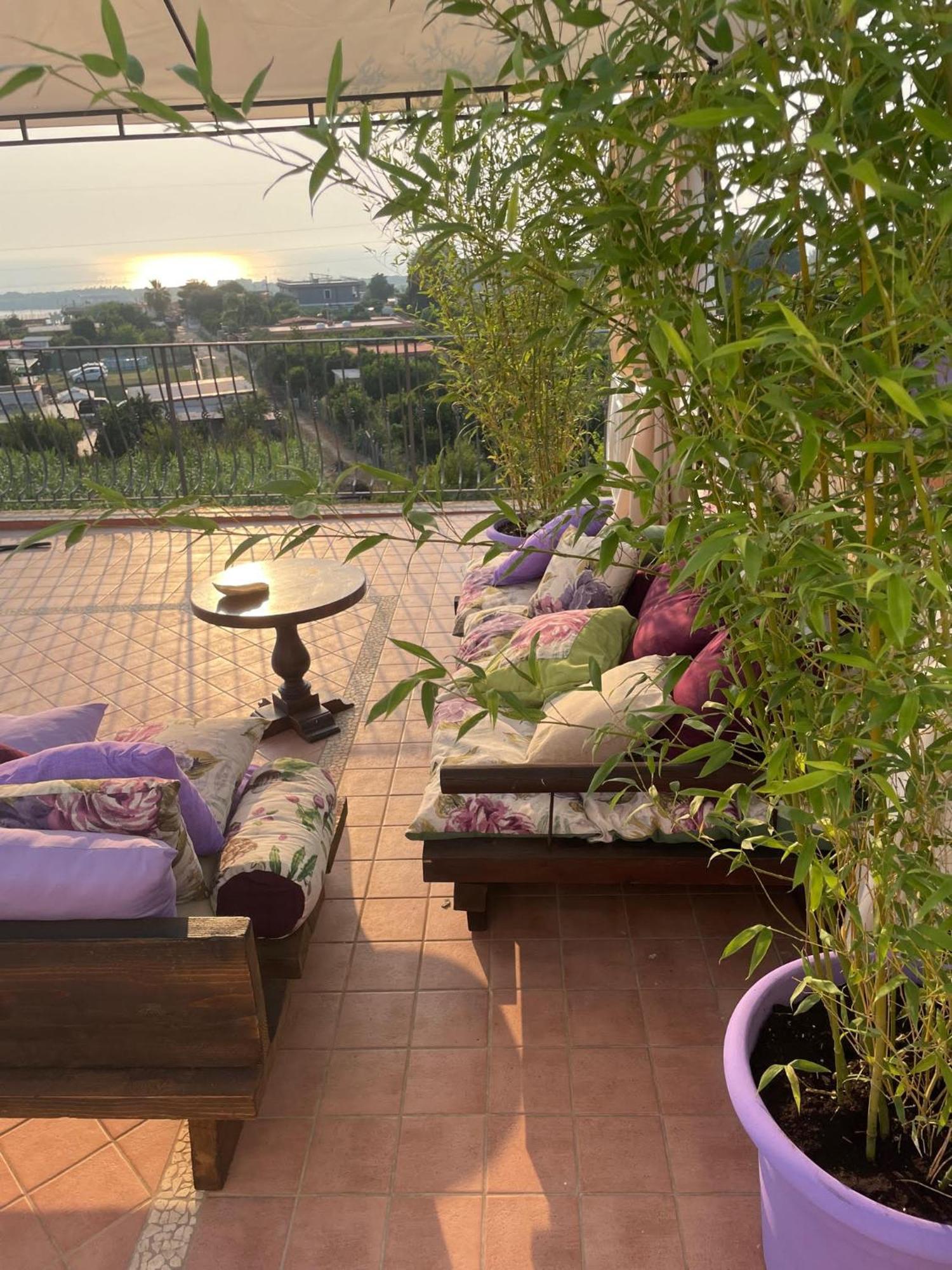 Domus Parva - Villa Con Bio-Piscina, Spa Privata E Appartamenti Panoramici Bacoli Esterno foto